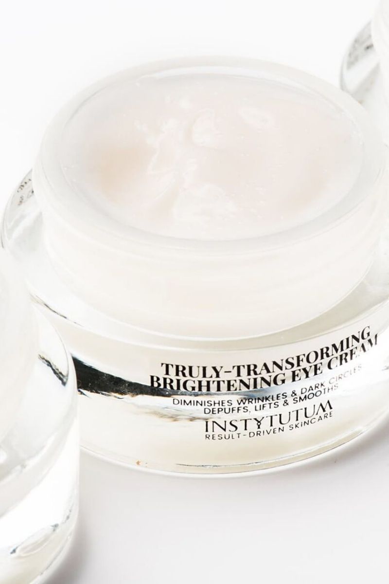 powerful rich moisturizing eye cream